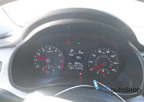 2019 Kia Rio S z USA, uszkodzony, nr VIN 3KPA24AB8KE207154